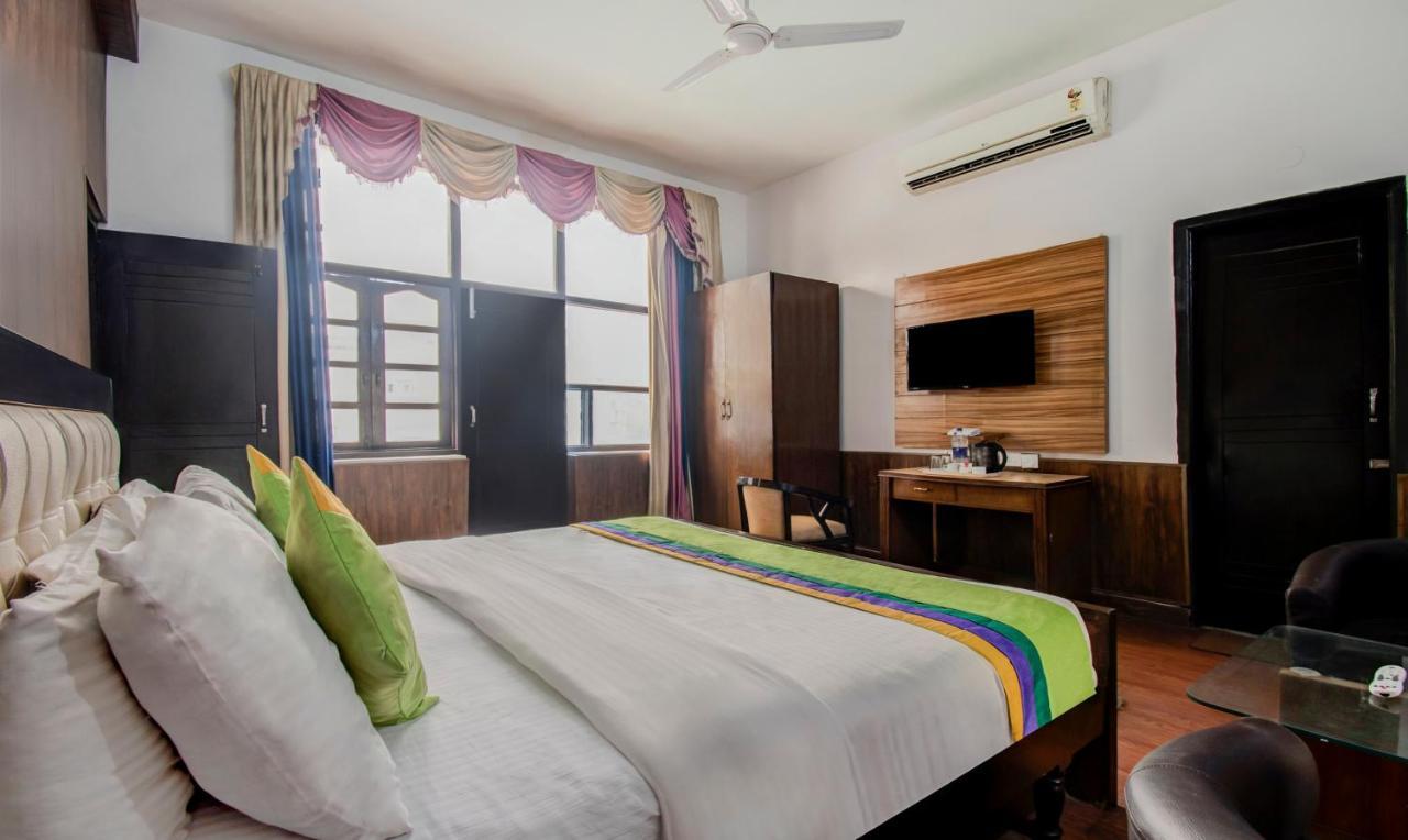 Hotel Treebo Trip Jungle View Retreat Mussoorie Road Dehradun Exterior foto